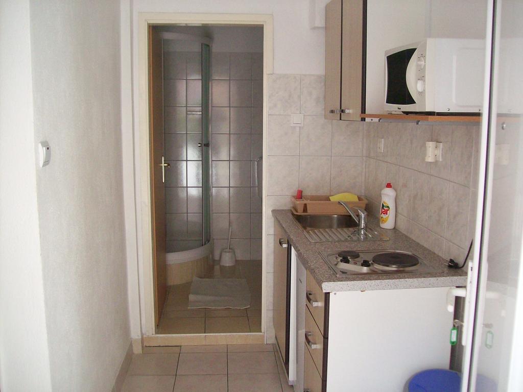 Apartments Dino Makarska Exterior photo